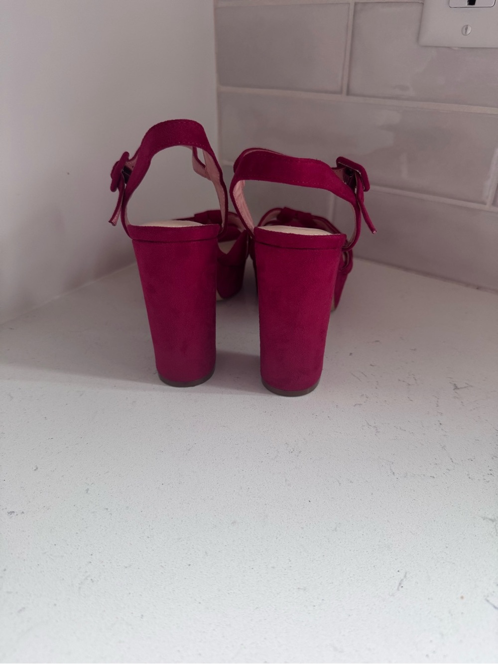 Women’s Raspberry Platform Block Heel Sandals - Marc Fisher - Picture 4 of 6